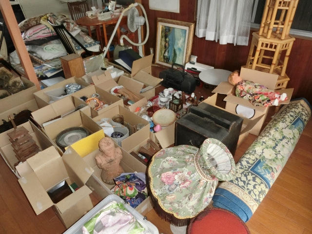 1K 遺品整理（仕分け作業）